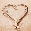 Bild eines in den Sand gemalten Herzens - Rubrik Liebes-Philosophien